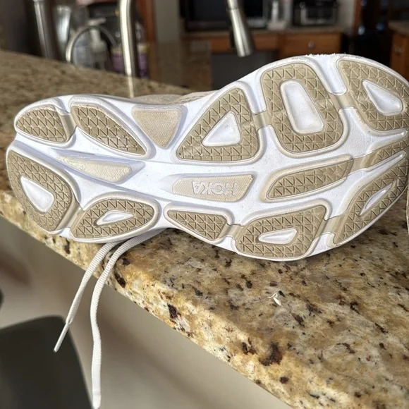 Hoka one bondi 8 White Sneakers Modern Design Breathable Comfort - Picture 6 of 8